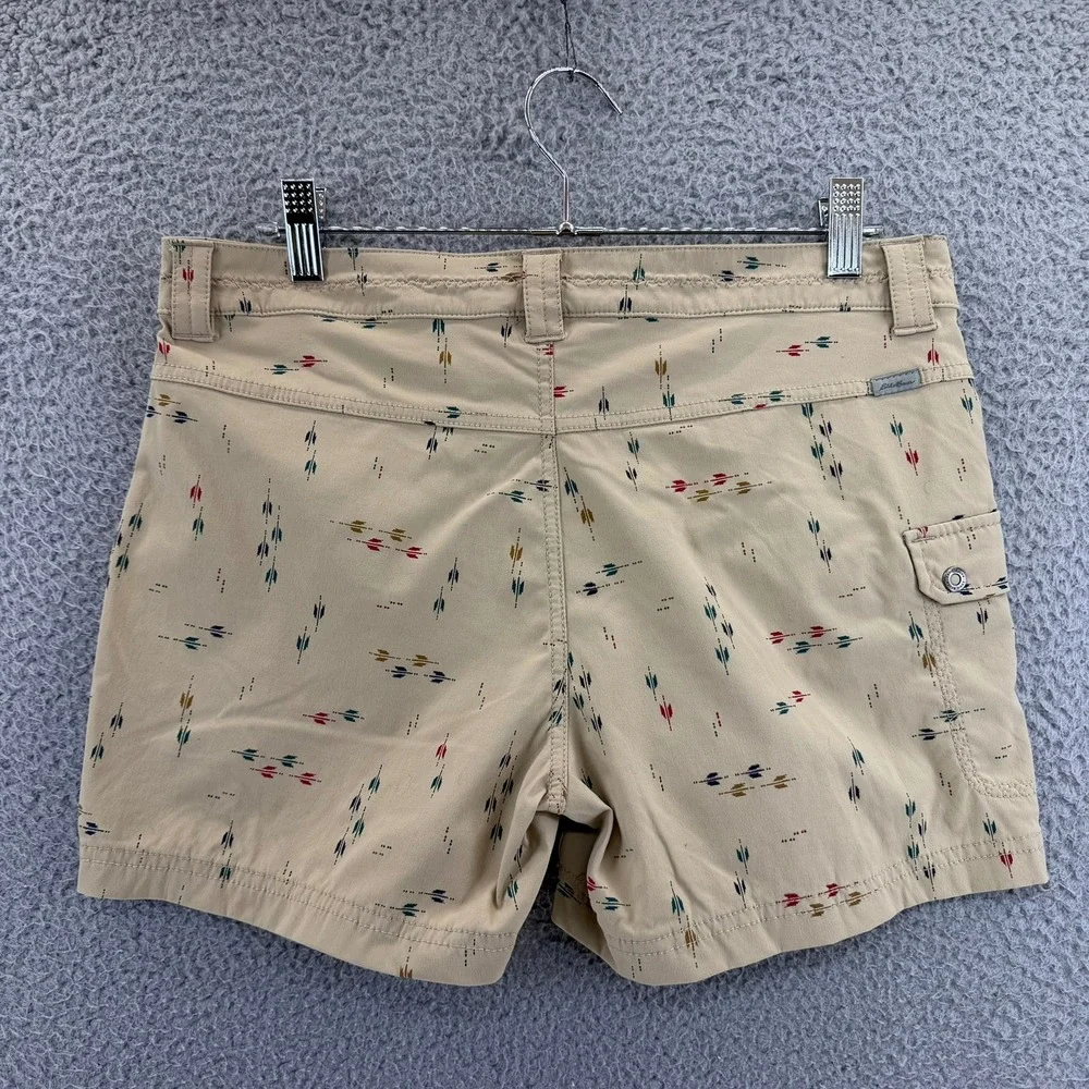 Eddie Bauer Travex Shorts Womens 6 Tan Arrow Print Hiking Outdoor Cargo Stretch